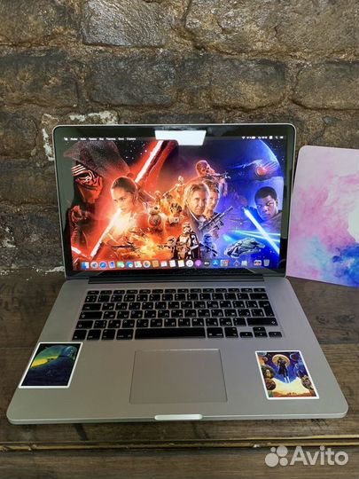 Apple MacBook Pro 15 i7/16Gb/512Gb Чистая Мощь