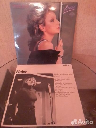 Демократы на виниле