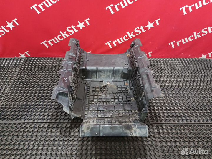 Защита двигателя в сборе 2019г Scania 6-series