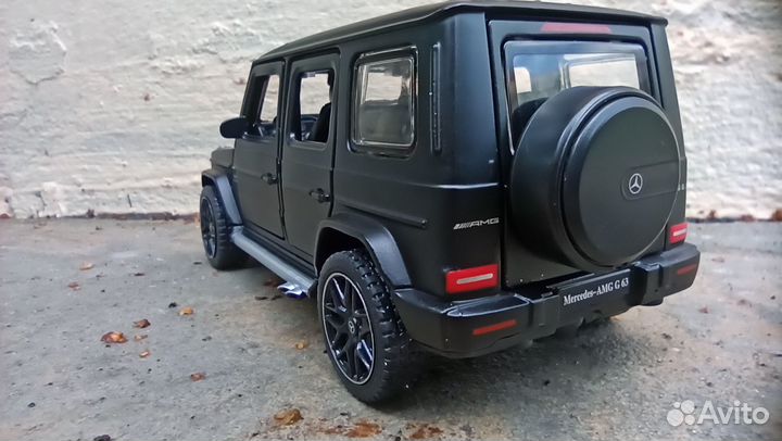 Машинка Металлическая Mercedes-Benz G63