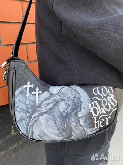 Ручная роспись одежды и аксессуаров