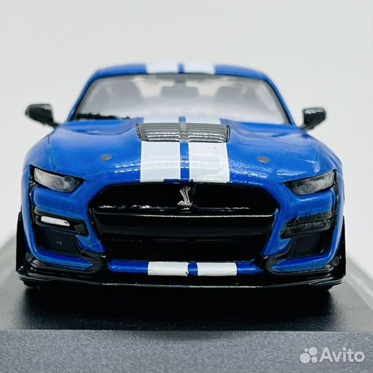 Ford Mustang shelby gt500 Solido 1:43