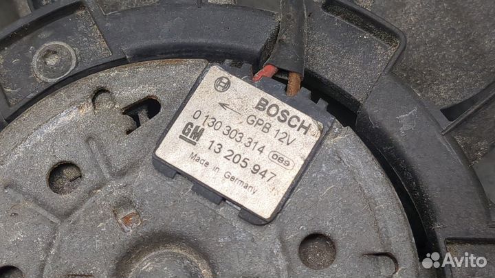 Вентилятор радиатора Opel Astra H, 2009