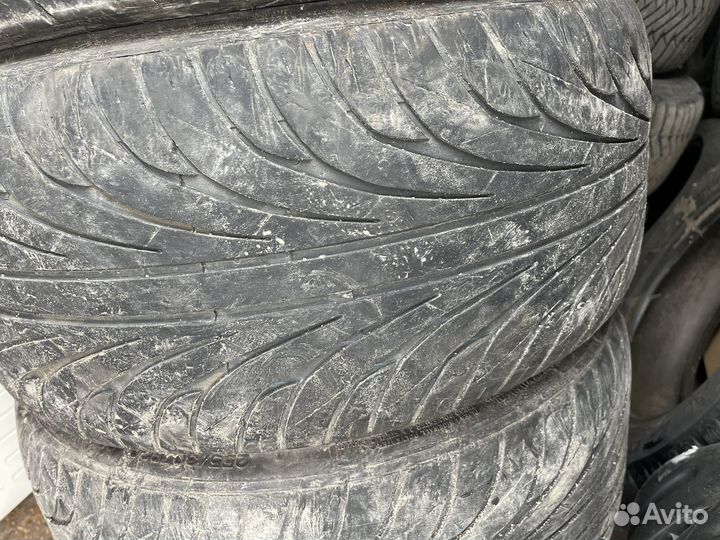 Triangle AdvanteX TC101 245/30 R20