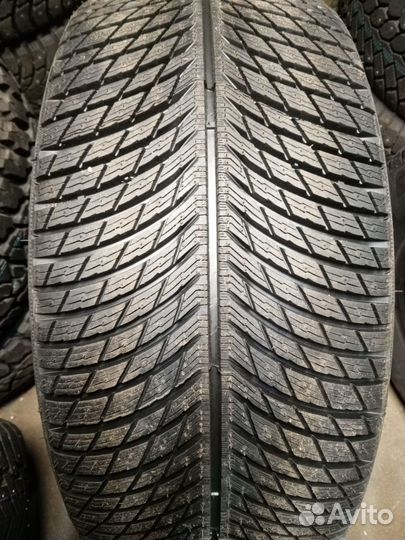 Michelin Pilot Alpin 5 SUV 275/45 R21 и 315/40 R21 115V