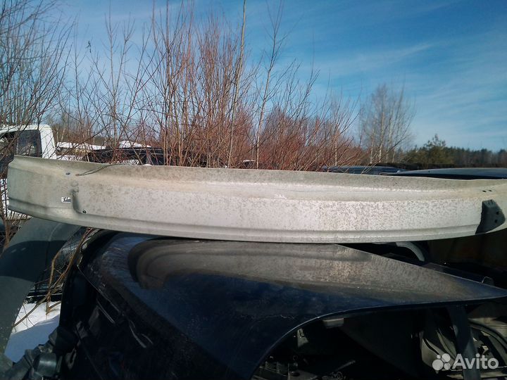 Усилитель заднего бампера Ауди а6 с5, седан