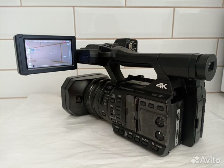 Видеокамера Panasonic нс-X1000