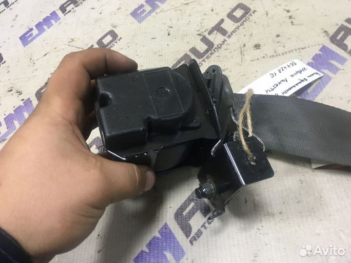 Ремень безопасности задний правый Шевроле Лачетти