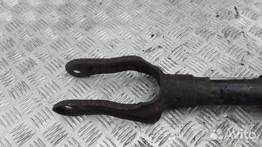 Стойка передняя левая jeep grand cherokee WK2 (MML