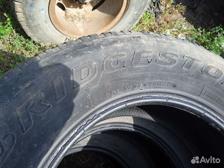 Bridgestone Dueler A/T 26.5/65 R17