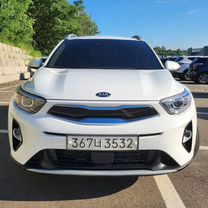 Kia Stonic 1.4 AT, 2019, 37 117 км, с пробегом, цена 1 100 000 руб.