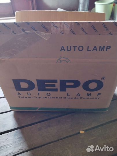 Фара на opel omega А правая. Возможен торг