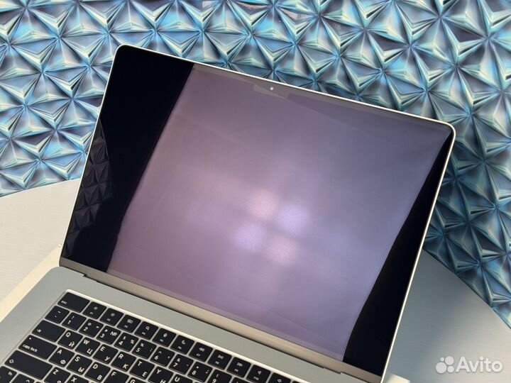 MacBook Air 15 2023 M2/16/512Gb Silver, 60 циклов