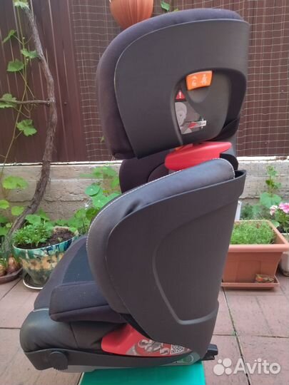 Детское автокресло 15 до 36 кг chicco