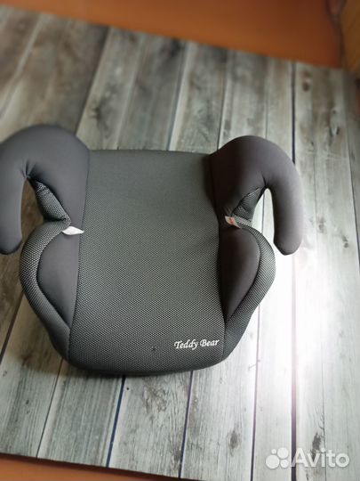 Детское автокресло - бустер от 4 до 12 лет