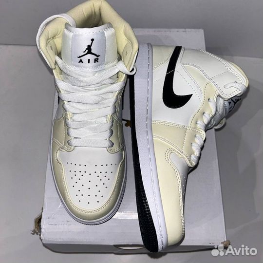 Air Jordan 1 mid - “Coconut Milk”