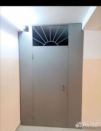 Дверь входная тамбурная 702