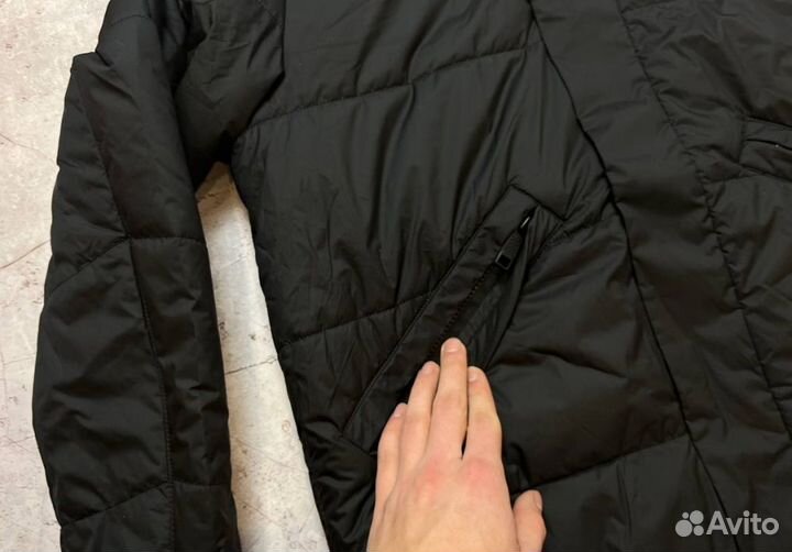 Демисезонные куртки Armani стильные