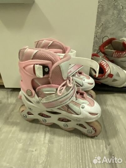 Ролики для девочки в хорошем состоянии