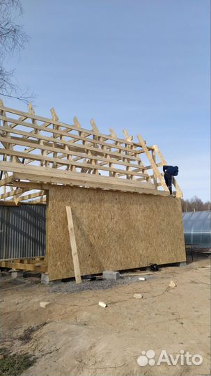 Бригада строителей