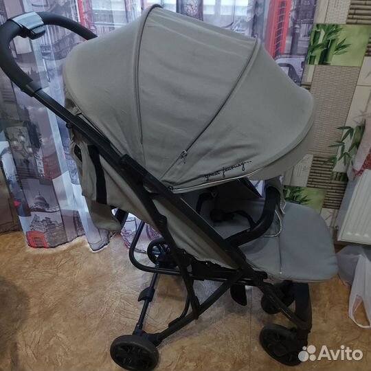 Прогулочная коляска летняя