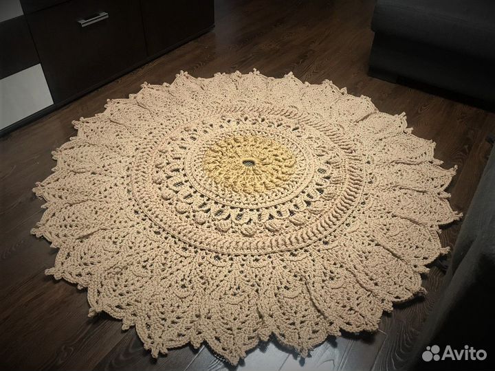 Ковер, ручная работа