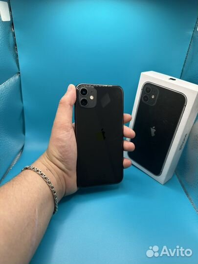 iPhone 11, 64 ГБ
