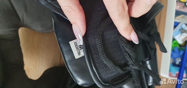 Боксерские перчатки и шлем детские