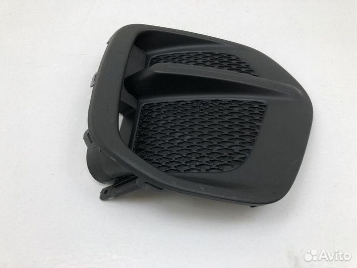 Рамка противотуманной фары правой Kia Sportage 4