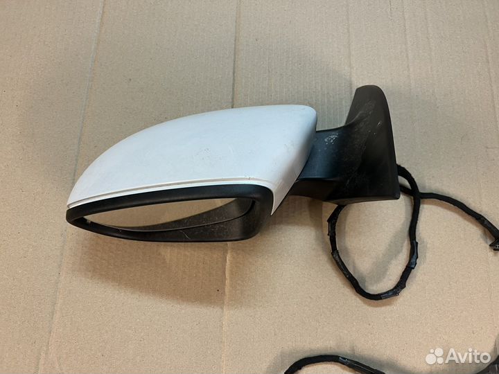 Зеркало боковое левое VW Scirocco