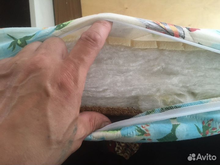 Детская кровать машина с матрасом