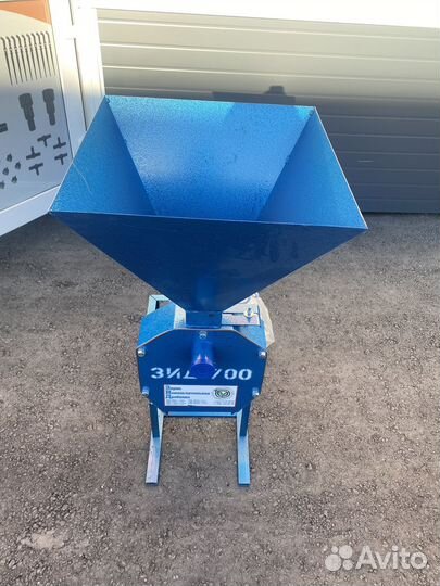 Крупорушка зернодробилка