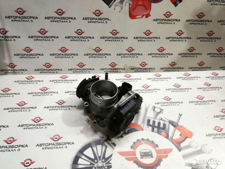 Заслонка дроссельная Vw Golf 4 06A133064J