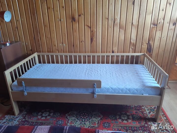 Детская кровать IKEA с матрасом
