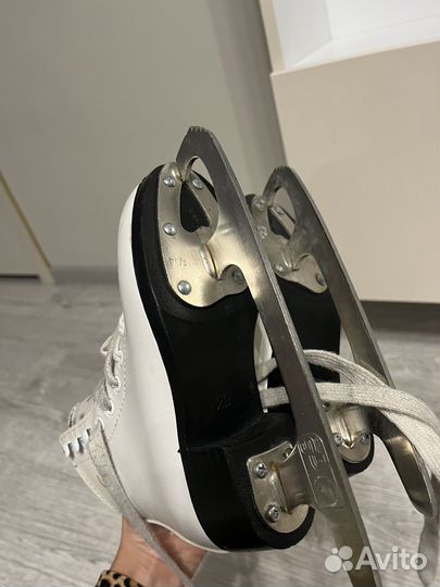 Коньки для фигурного катания Graf Montana 29