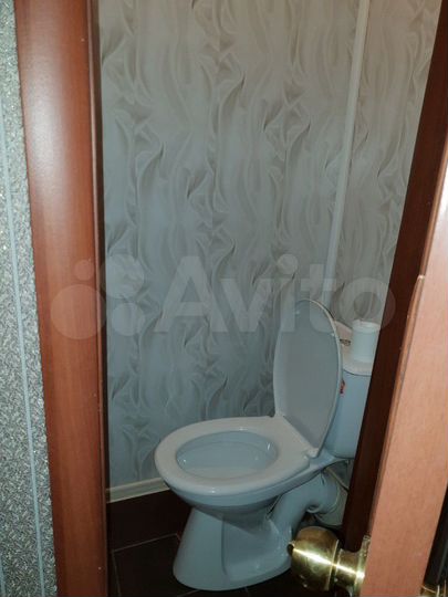 2-к. квартира, 52 м², 3/3 эт.