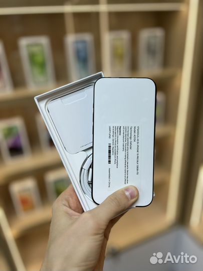 iPhone 15 Pro, 128 ГБ