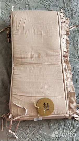 Бампер/бортик для детской кроватки