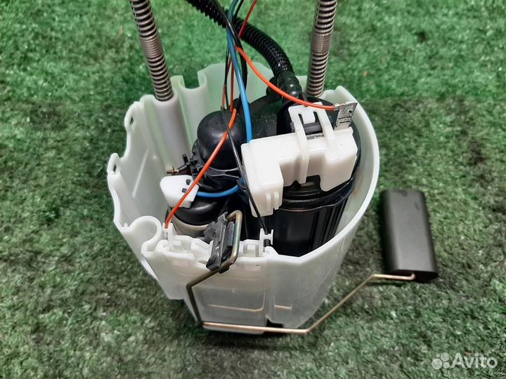 Топливный насос Chevrolet Cruze J300 2009