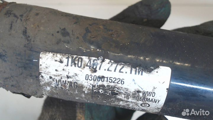 Полуось Skoda SuperB, 2015