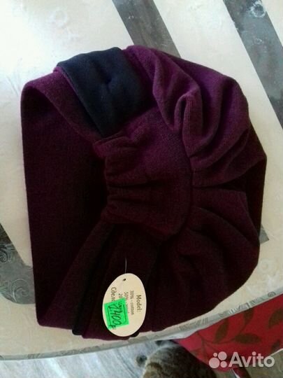 Новые шапки разные