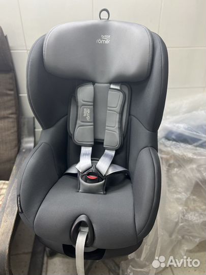 Britax Romer Trifix 2 i-Size