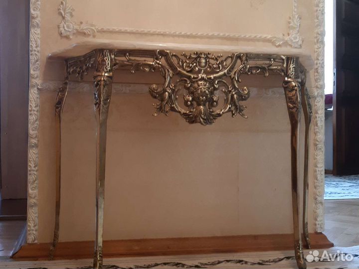 Консоль. Бронза. Иран