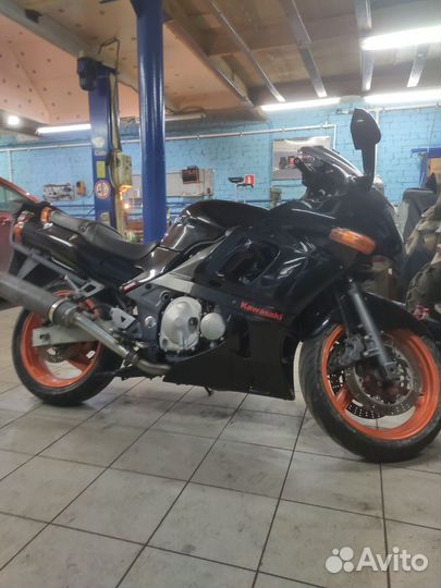Кавасаки zzr 400