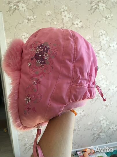 Зимняя шапка на девочку 6 -8 лет