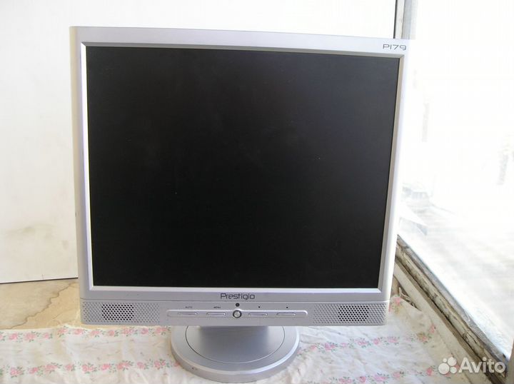 Мониторы Prestigio P179 17