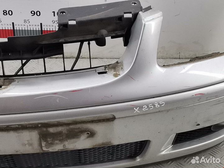 Бампер передний для Volkswagen Polo 3