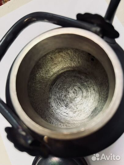 Серебряный чайник