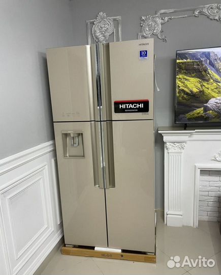 Холoдильник двуxкaмеpный Нitасhi