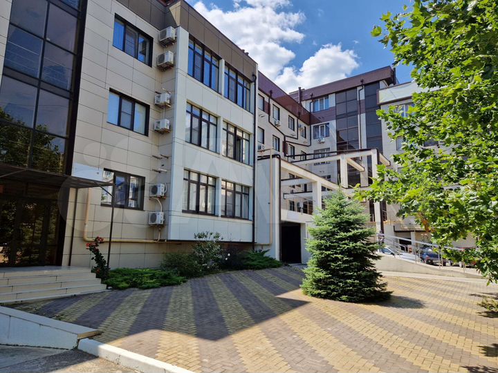 1-к. квартира, 37 м², 4/4 эт.